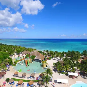 Курортный комплекс Grand Palladium Kantenah Resort&spa -